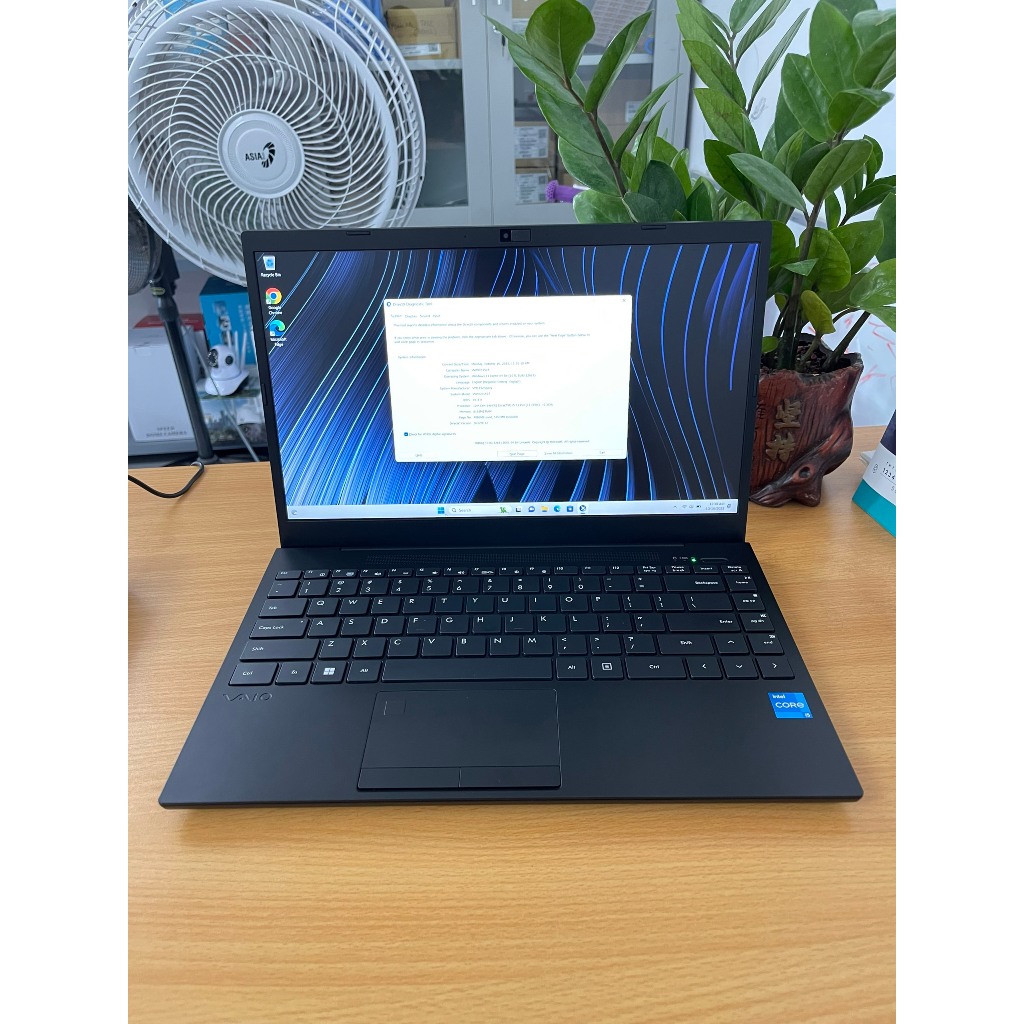 Laptop Sony Vaio I7-1255U | I5-1235U RAM 16GB | 8GB, SSD 1TB | 512GB đẹp, mỏng nhẹ