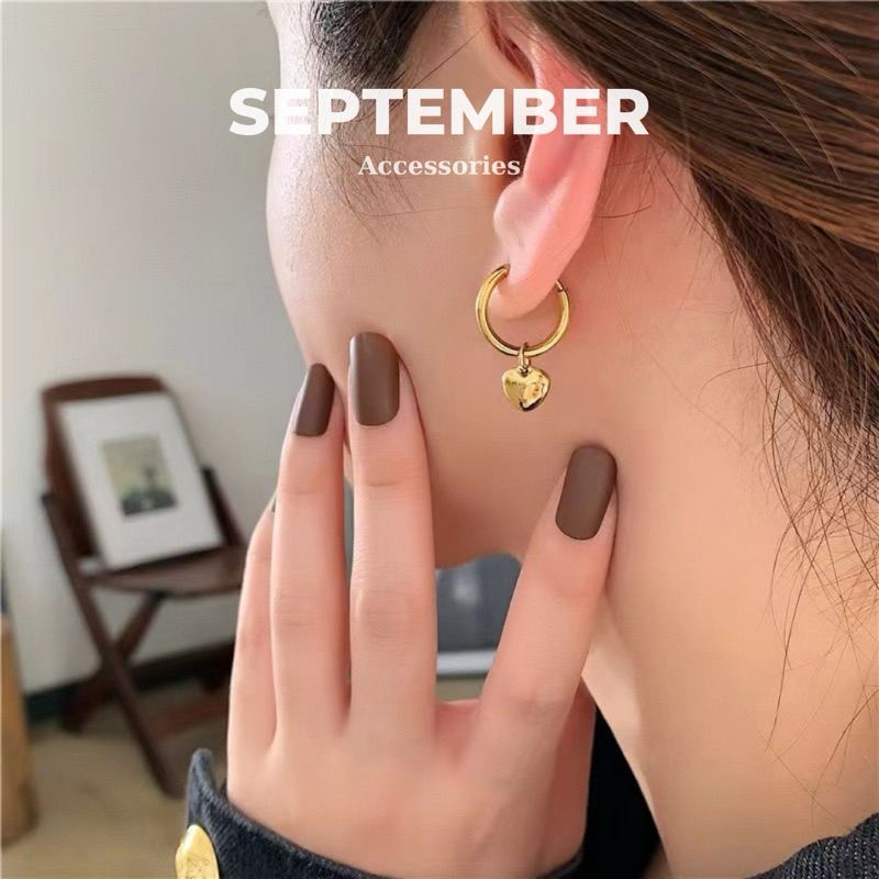 Khuyên Tai, Bông Tai Nữ Titan Khoen Tròn Mặt Trái Tim- SEPTEMBER Accessories