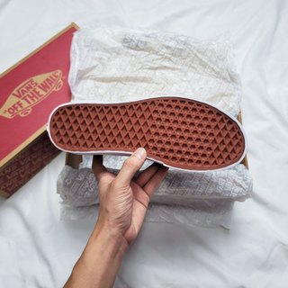Giày Sneaker Vans Old Đen Đế Trắng