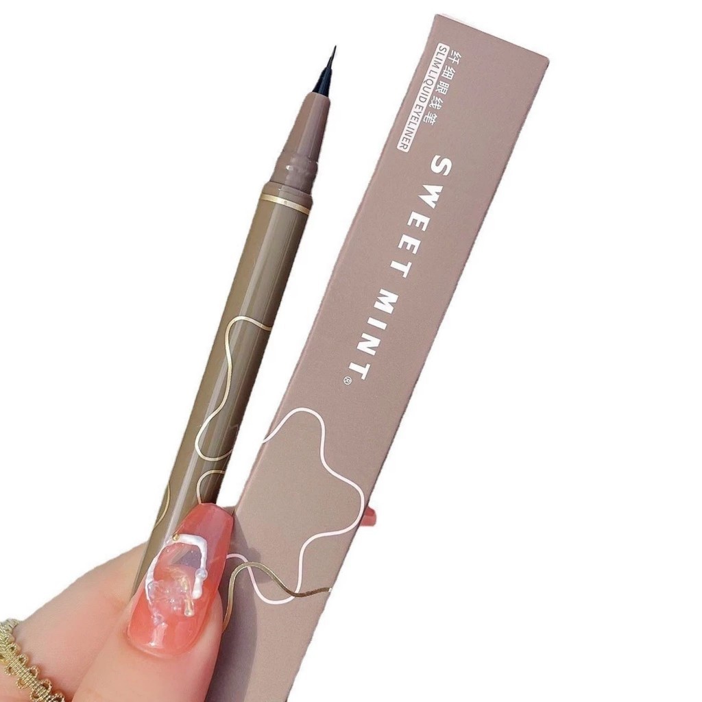 Kẻ Mắt Nước Sweet Mint, Bút Chì Kẻ Mắt Đầu Mảnh Eyeliner Màu Đen Nâu Kháng Nước Lâu Trôi Nội Địa Trung D45-Saikou Beauty