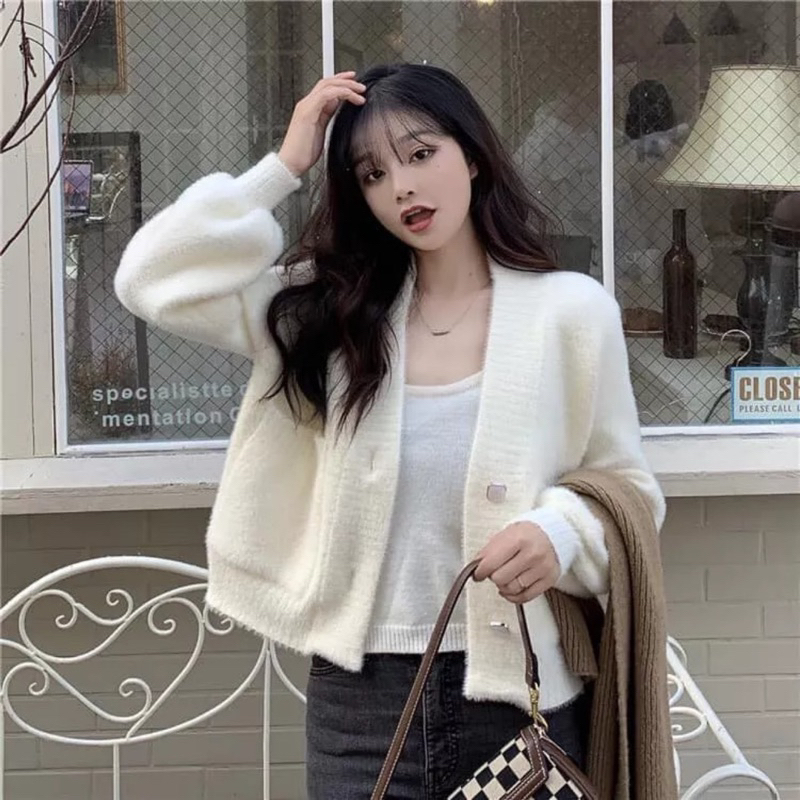 A82 Áo len lông thỏ cúc đá qc 4m , áo len nữ 2 túi thu đông