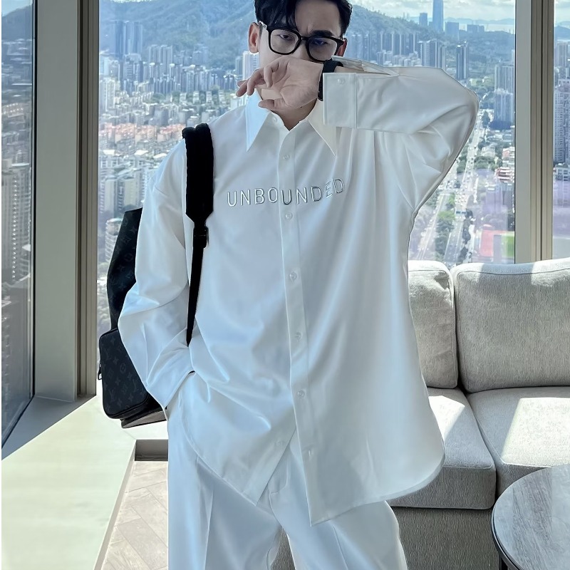 Áo sơ mi nam Thêu UNBOUNDED vải chéo hàn dày - SMT01