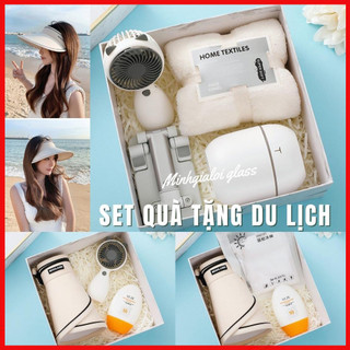  Set quà tặng kèm thiệp chúc mừng Bliss & Bless  set đi biển gồm quạt kem chống nắng mũ rộng vành bao tay v.v  