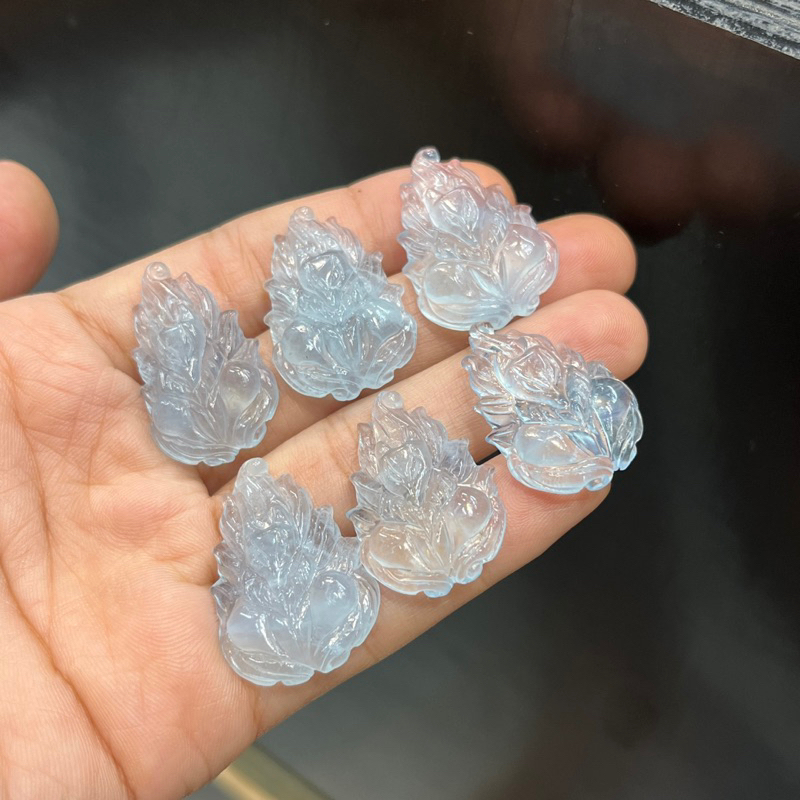 Mặt dây chuyền hồ ly chúa aquamarine