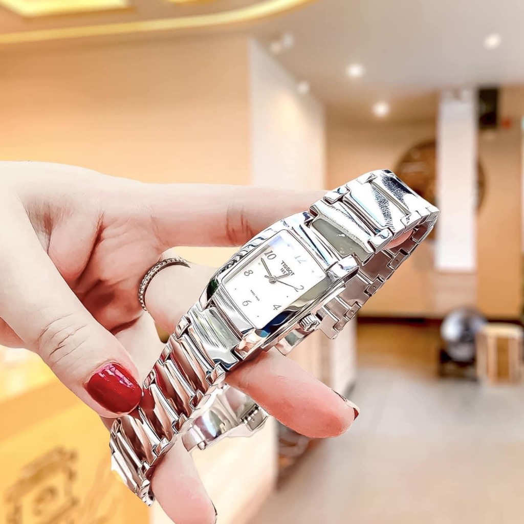 Đồng hồ nữ dây thép Tissot T Trend T073.310.11.116.00
