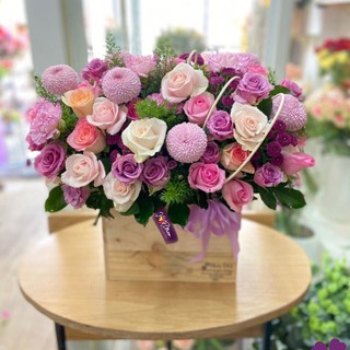 Hộp hoa tươi chúc mừng sinh nhật khai trương tân gia người thân thầy cô bạn bè hoa tặng 20/10