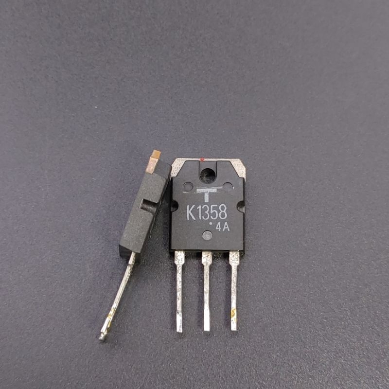 Mosfet công suất TOSHIBA K1358 2SK1358 N-Channle 900V 9A 150W