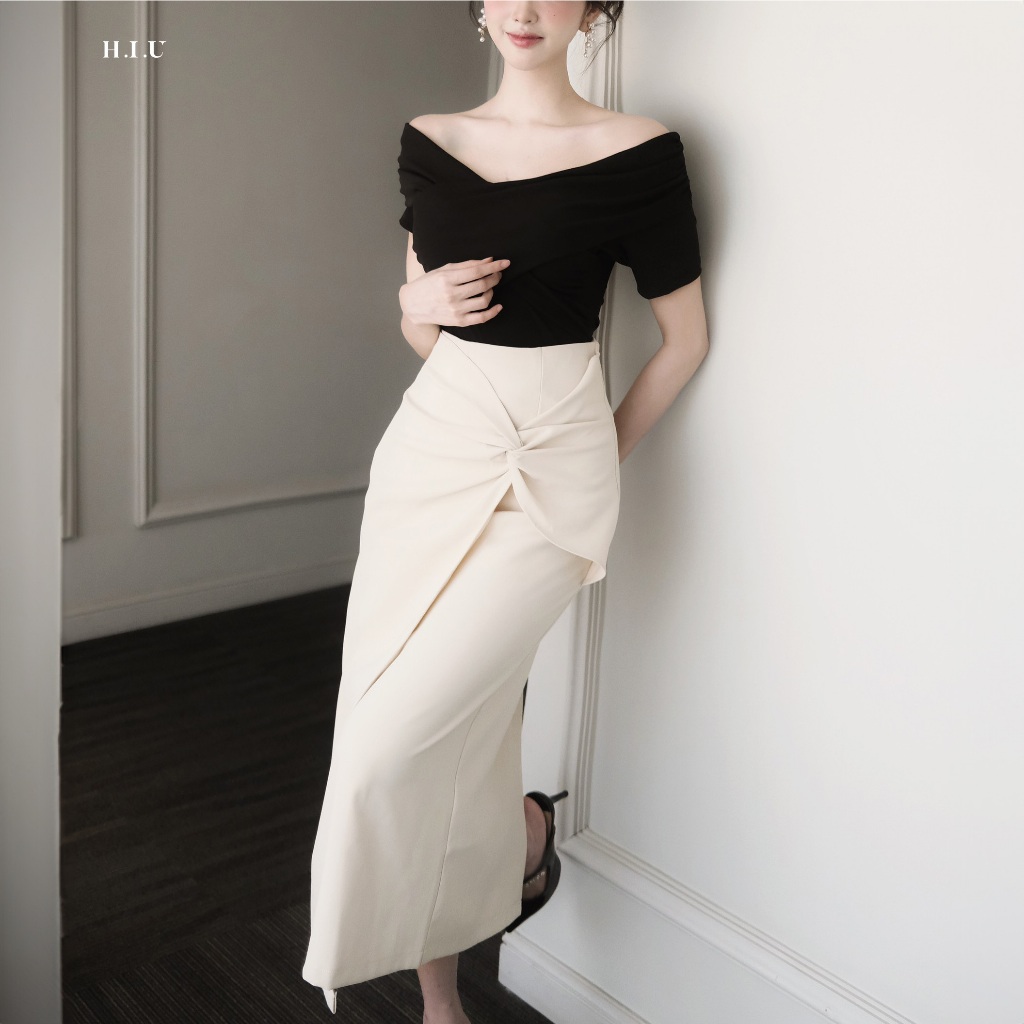Chân váy nữ kiểu xoắn vạt Gumi skirt dáng dài H.I.U Fashion , thiết kế sang trọng 2 lớp cạp đai cao HIU design