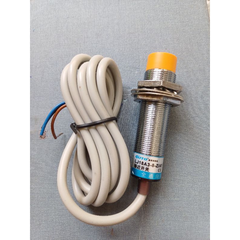 Cảm biến tiệm cận,sensor sắt từ LJ18A3-8-Z/AY LJ18A3-8-Z/BY, PNP NO-NC 3 dây