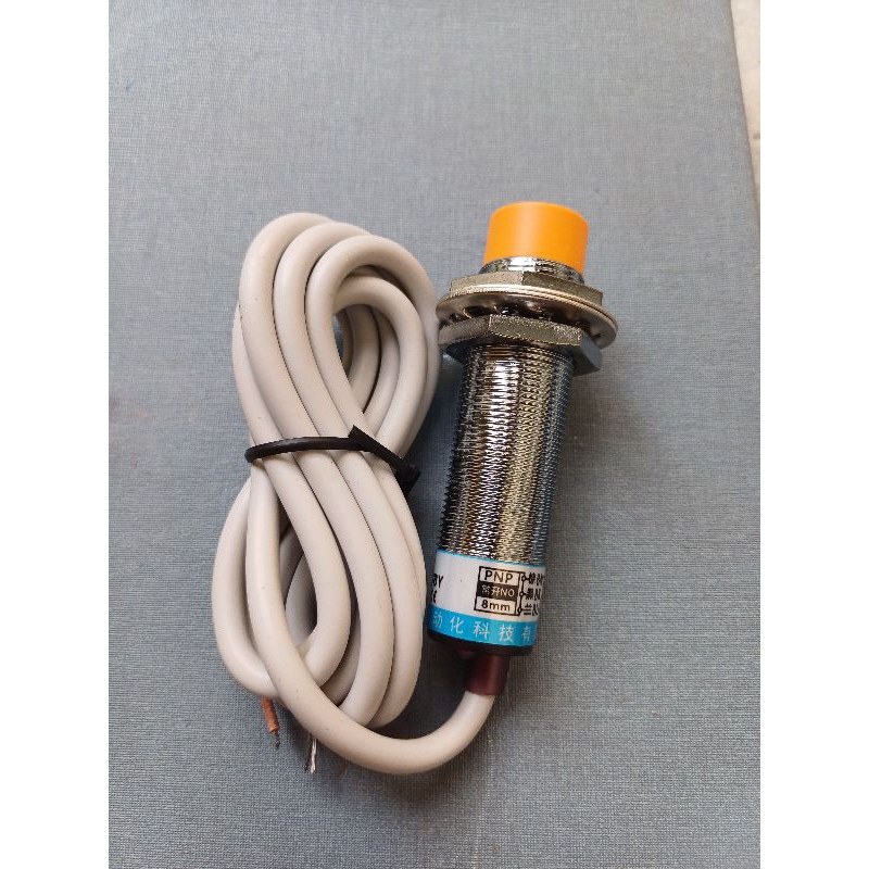 Cảm biến tiệm cận,sensor sắt từ LJ18A3-8-Z/AY LJ18A3-8-Z/BY, PNP NO-NC 3 dây