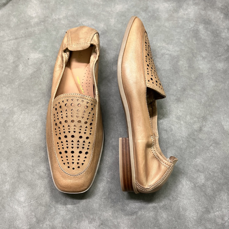 HÌNH THẬT Clarks loafer nữ da đục lỗ CHÍNH HÃNG