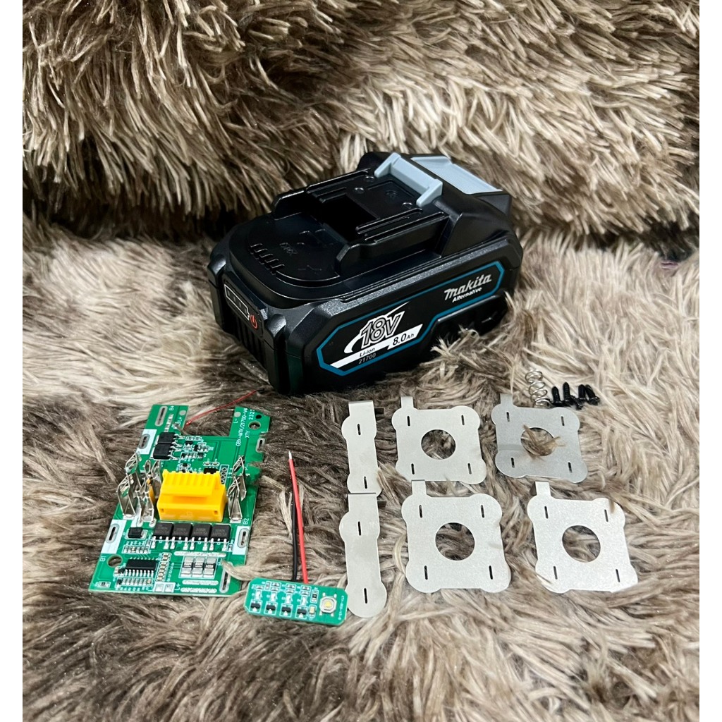 Vỏ mạch Makita 5s-2p 18V 8AH cell 21700 mạch nhận sạc zin, có Led báo pin và tem đáy. BN.