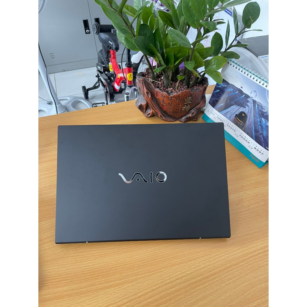 Laptop Sony Vaio I7-1255U | I5-1235U RAM 16GB | 8GB, SSD 1TB | 512GB đẹp, mỏng nhẹ