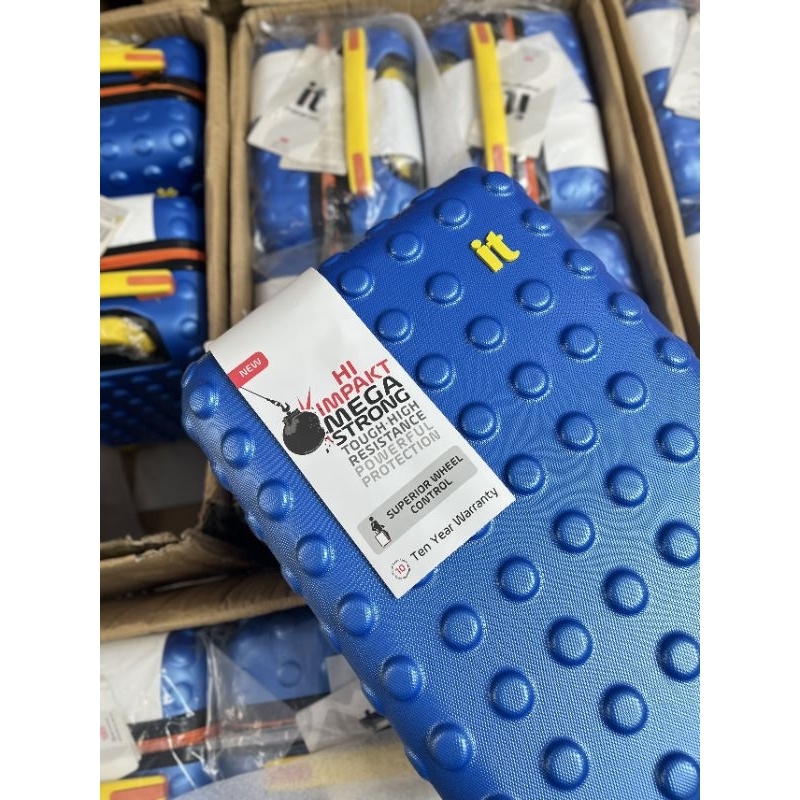 IT Luggage Children's Brick 4 Wheel Hard Cabin Suitcase