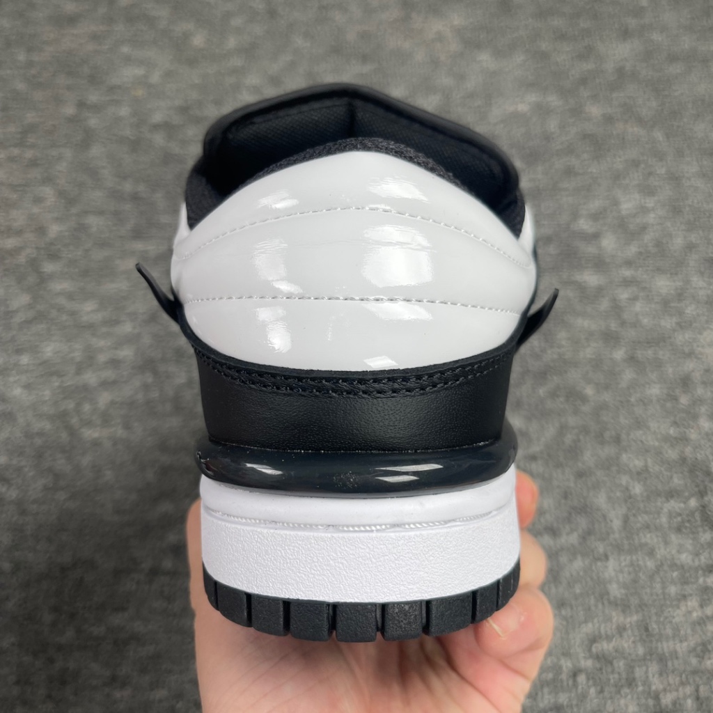 Giày SB Dunk Low Twist “Panda"