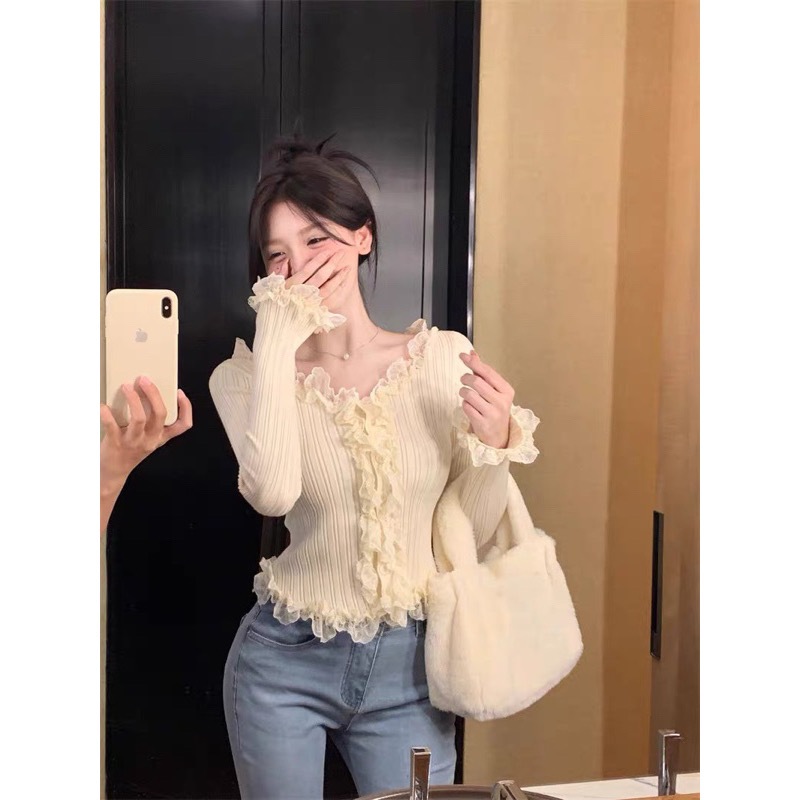 ÁO LEN GÂN MỎNG MENY ÔM BODY DÀI TAY ỐNG LOE VIỀN BÈO SIÊU XINH