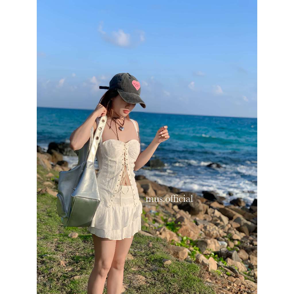 Áo 2 Dây Cúp Ngực Phối Lưới Thun Cài Mắt Cáo Sau Lưng Dây Kéo Inox MUS KIDZY TOP