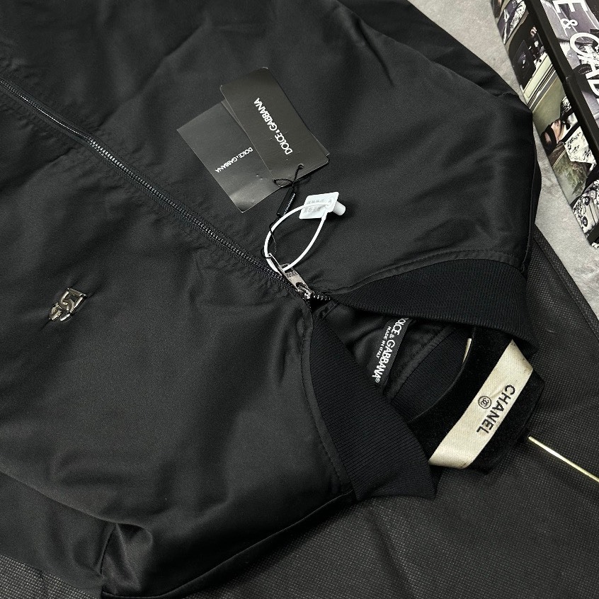 Áo Khoác Gió DG Màu Đen 🌈 Áo Bomber Nam Nữ Dày Dặn Cực Đẹp