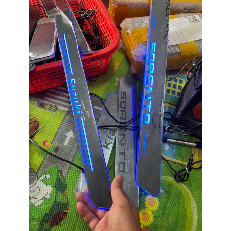 NEW- Đèn led bậc 12v- Hãng bốc ngẫu nhiên