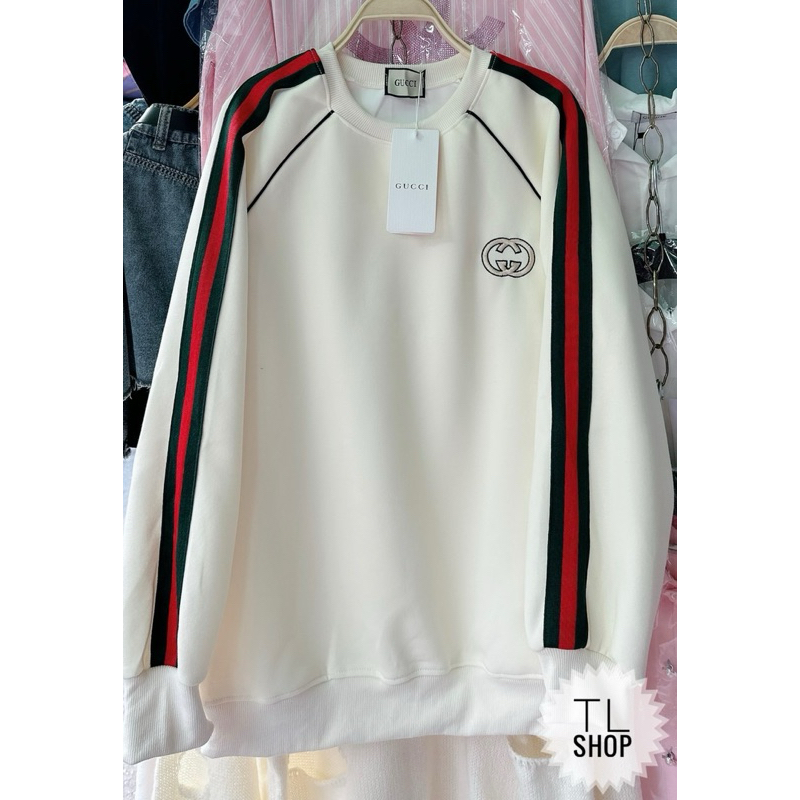 Áo nỉ da cá dài tay thêu viền đỏ