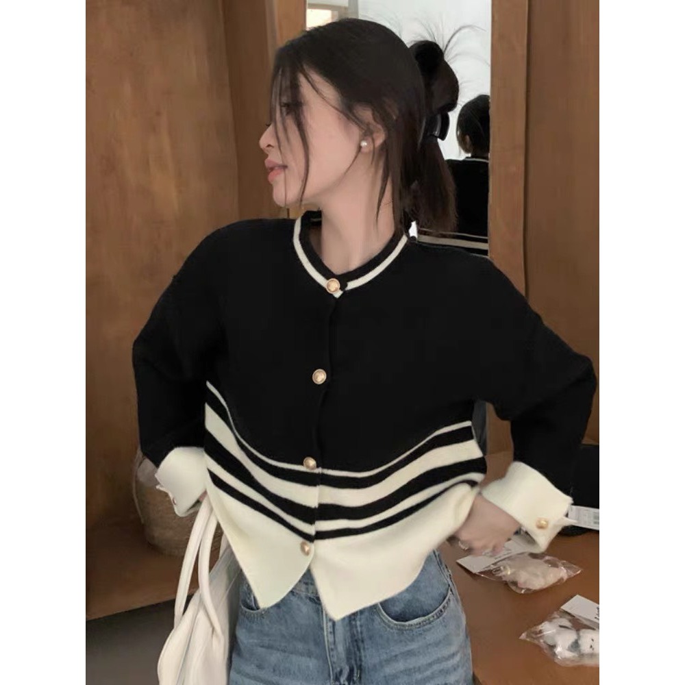 Áo len cardigan dáng ngắn siêu sang