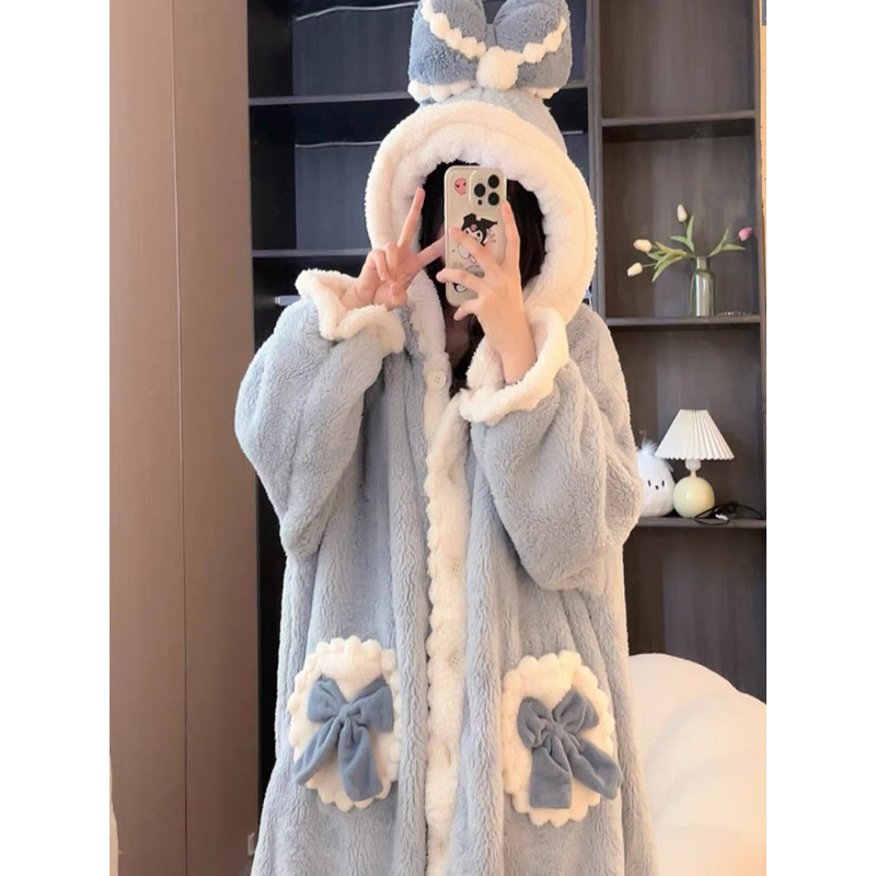 Váy ngủ bông xanh tiêu thư mũ nơ to siêu xanh phong cách nhẹ nhàng cho nữ chất lông mềm mịn siêu mướt mẫu mới 2023