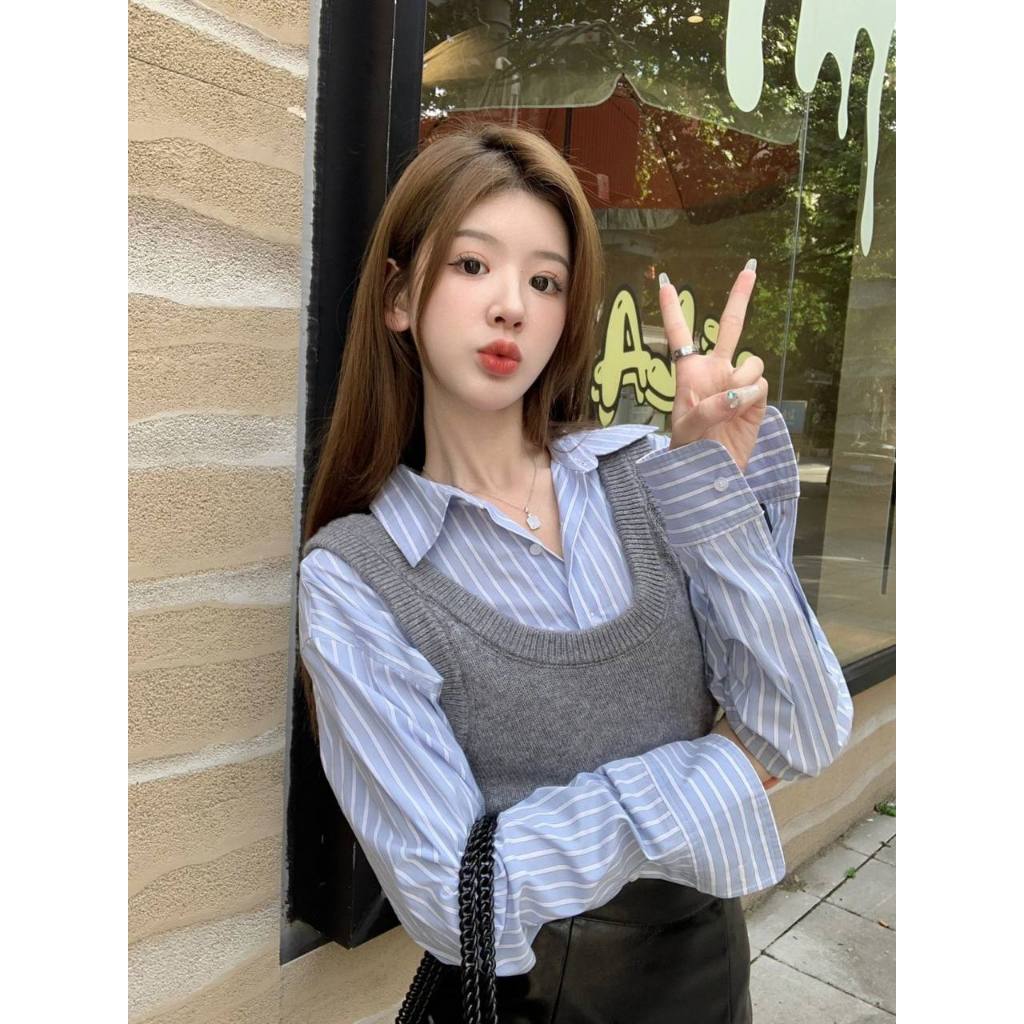 Set Đồ Nữ Áo Len Croptop Không Tay Áo Gile Len Màu Xám, Áo Sơ Mi Croptop Dài Tay Kẻ Sọc Set Áo Kiểu Hàn Quốc SD690