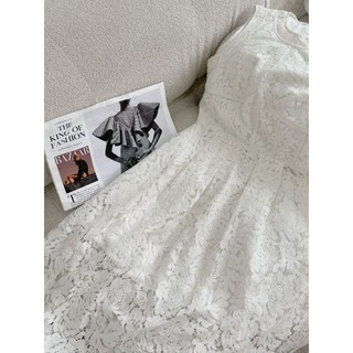 ĐẦM REN DÀI THIẾT KẾ