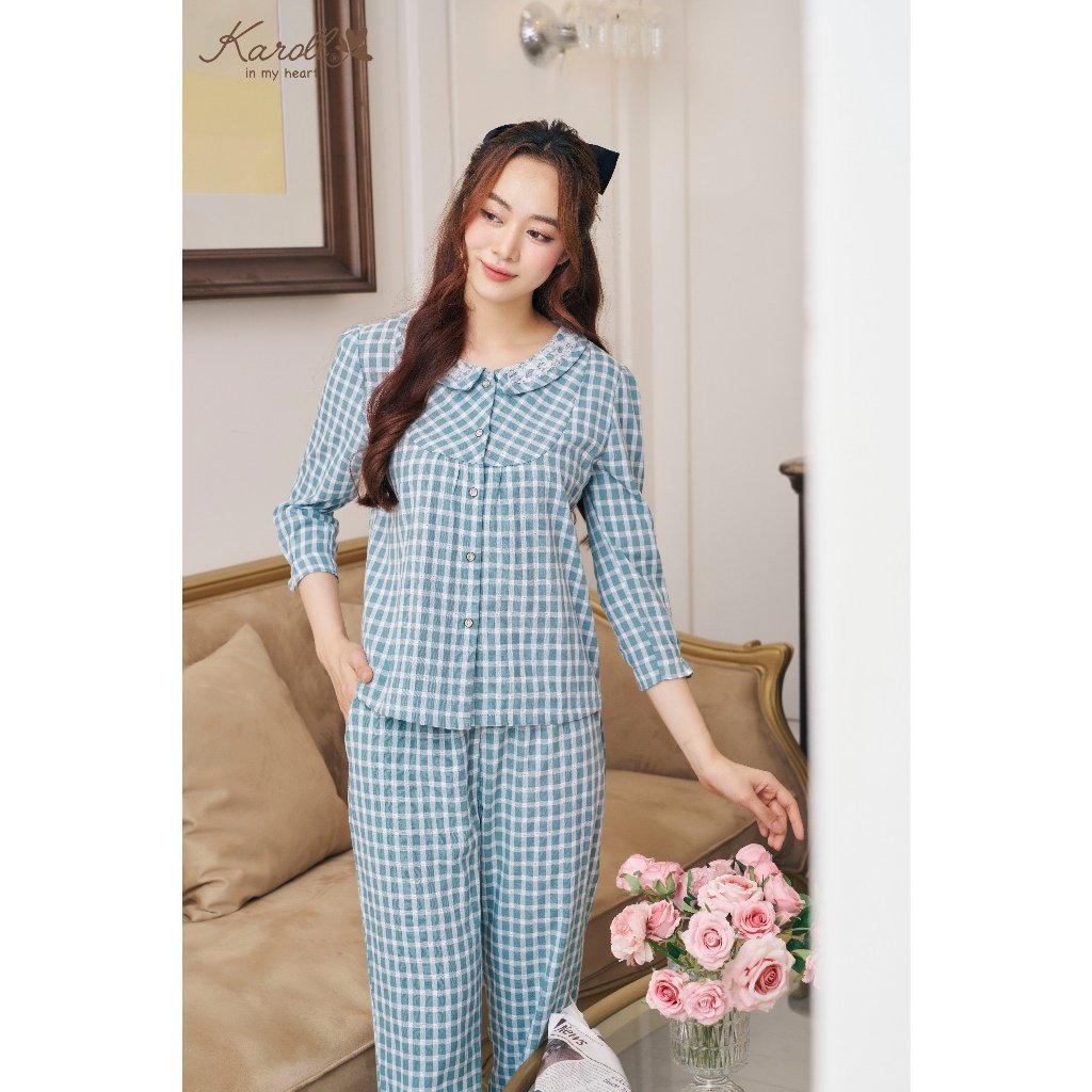 Đồ bộ nữ Karoll chất thô kate quần dài tay lửng cổ ren NH23.095