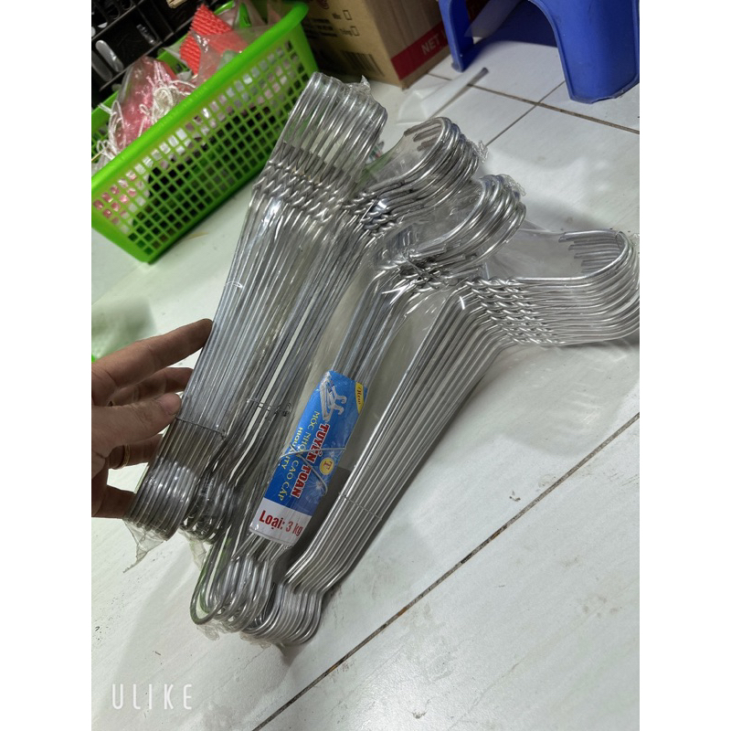 Combo 50 móc nhôm treo quần áo người lớn loại 3kg