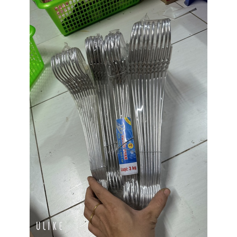 Combo 50 móc nhôm treo quần áo người lớn loại 3kg