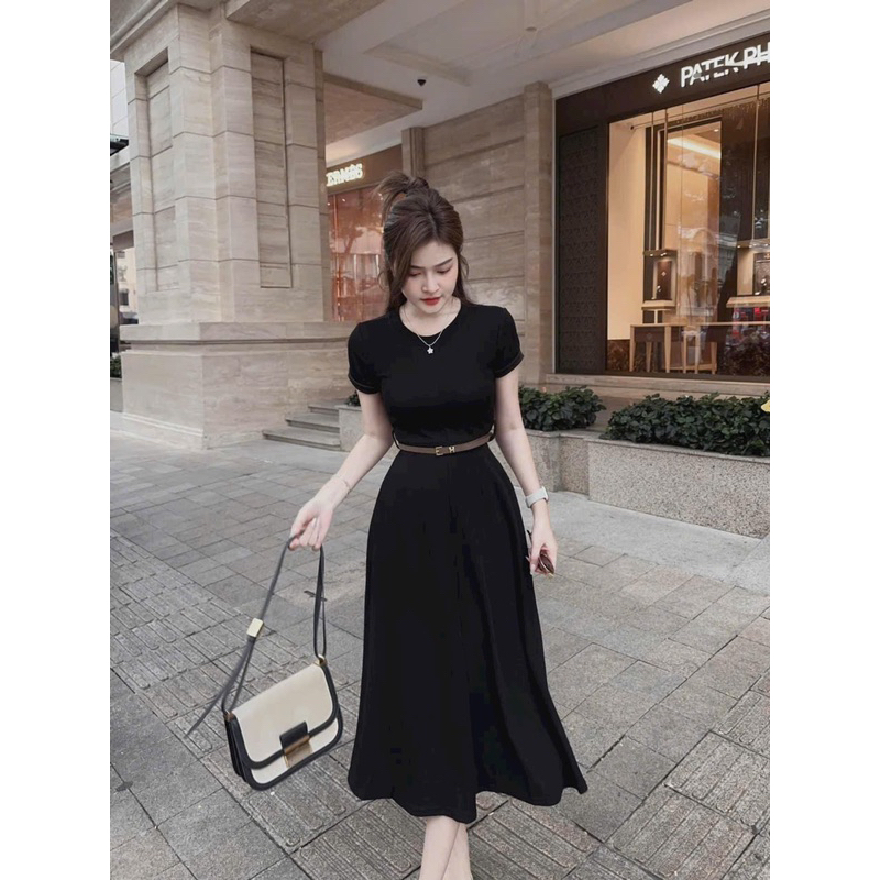 Đầm thời trang nữ mặc đi chơi dáng váy dài xoè cổ tròng chất vải thun tăm lạnh có kèm dây nịt.