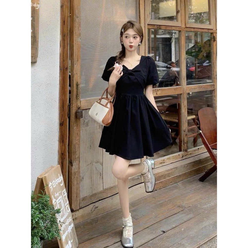 Đầm Xòe tay ngắn thắt nơ trước ngực