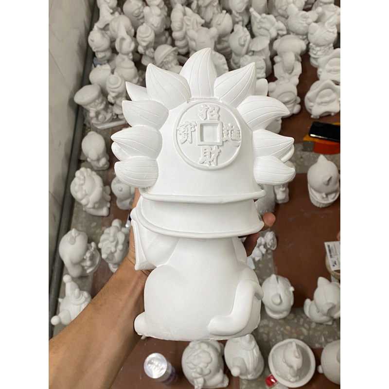 MÈO LÂN tượng tô màu thạch cao