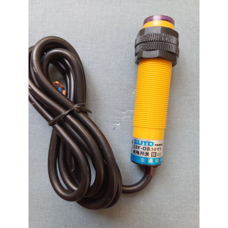 Cảm biến vật cản hồng ngoại, sensor quang E3F-DS30Y1 E3FDS30Y2, 220VAC, NO-NC, 2 dây