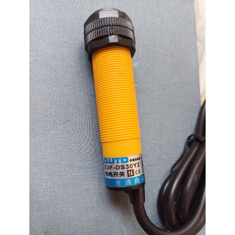 Cảm biến vật cản hồng ngoại, sensor quang E3F-DS30Y1 E3FDS30Y2, 220VAC, NO-NC, 2 dây