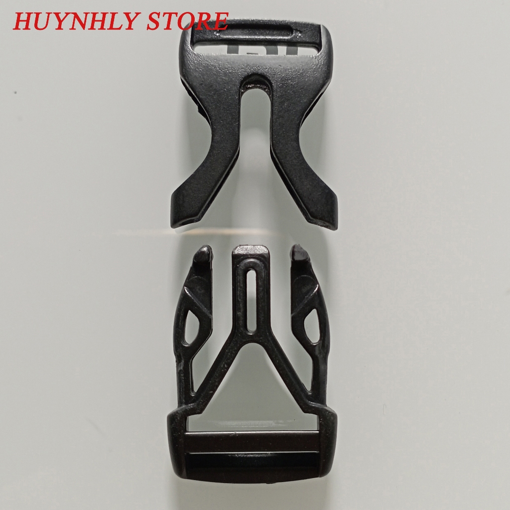 Chốt gài nón bảo hiểm - khoá nón sơn