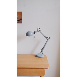 Đèn bàn ikea 01