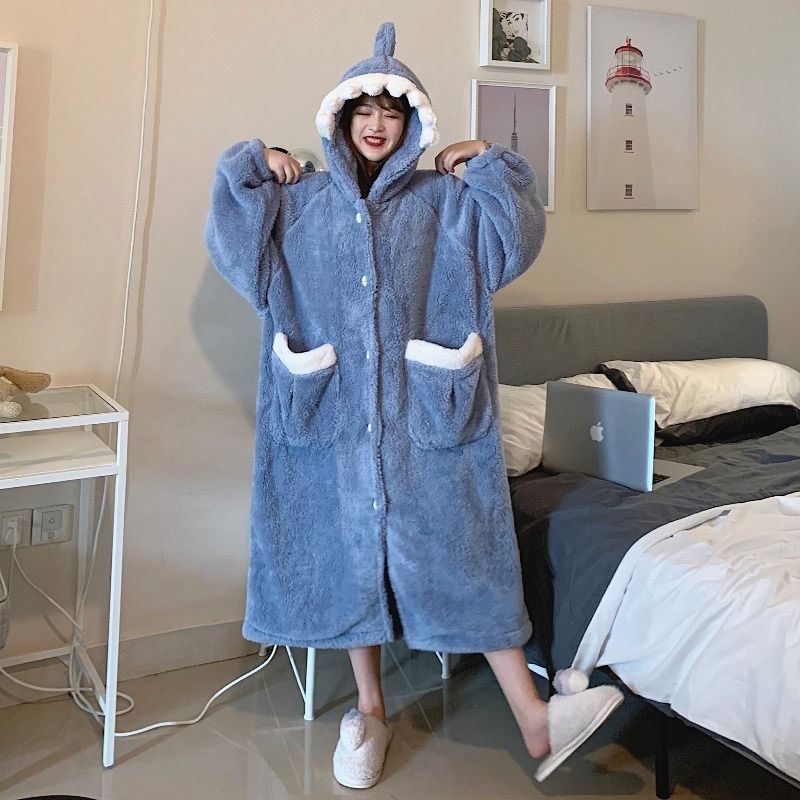 Váy ngủ bông gấu dâu đỏ mũ to rộng 2 lớp túi bàn chân lông dày dặn, Váy choàng lông nhiều mẫu thú cưng dễ thương