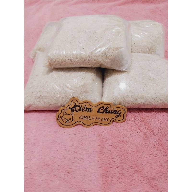 1kg Gạo lúa thơm quê nguyên cám có thể lấy nước cơm uống, làm đẹp.