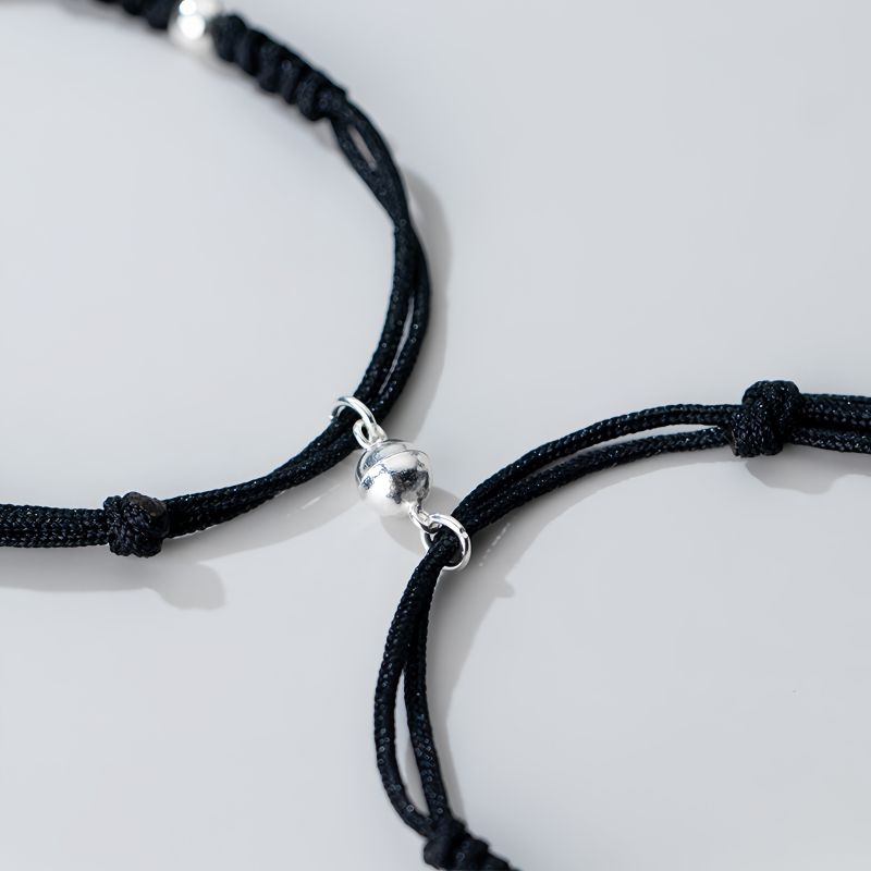 Vòng tay đôi nam nữ hạt bạc tròn đan dây dù có thể điều chỉnh, vòng tay nam châm cho cặp đôi.