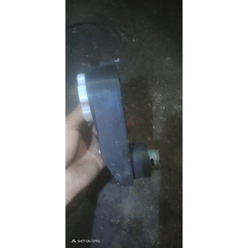 Động cơ ô tô điện 12 v