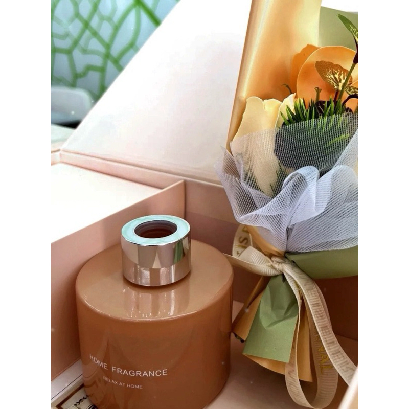 Set Quà Tặng 20/10; 20/11 Tinh Dầu Và Hoa
