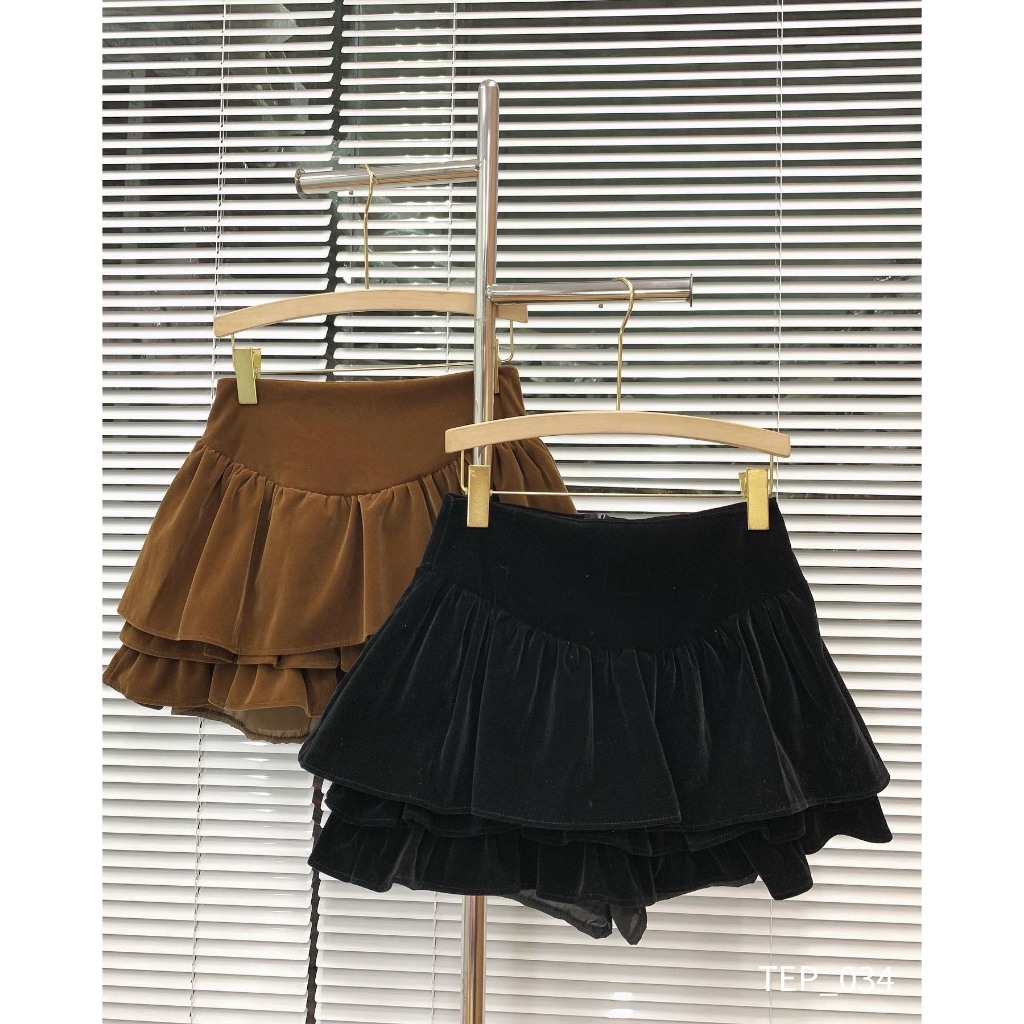 Chân váy nhung bbd Joomate 3 tầng sịn lắm lun  Mix đồ bao sang, hack dáng lắm ạ  034