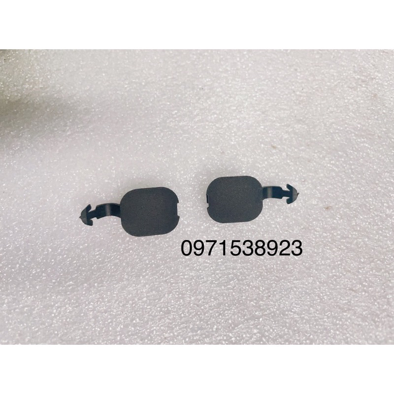 BỘ 4 NẮP CHE VÍT TAY KÉO CỬA HYUNDAI I10 và nhiều xe khác 82770-B4010YB