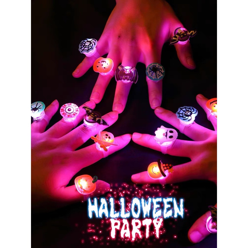 Nhẫn đeo tay Halloween Noel Giáng Sinh phát sáng đồ chơi hoạt hình