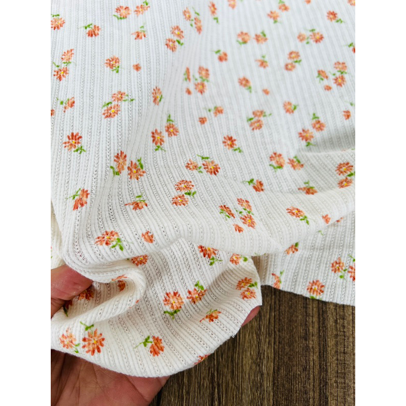 Vải thun cotton thông hơi Hàn hoa nhí màu vintage
