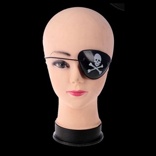 Bị mắt cướp biển hóa trang halloween