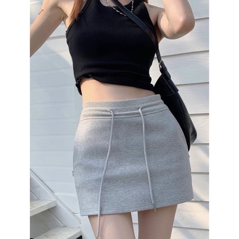 Chân váy chữ A dáng ngắn basic cạp chun om body chất da cá trẻ trung PANOSI - CV778