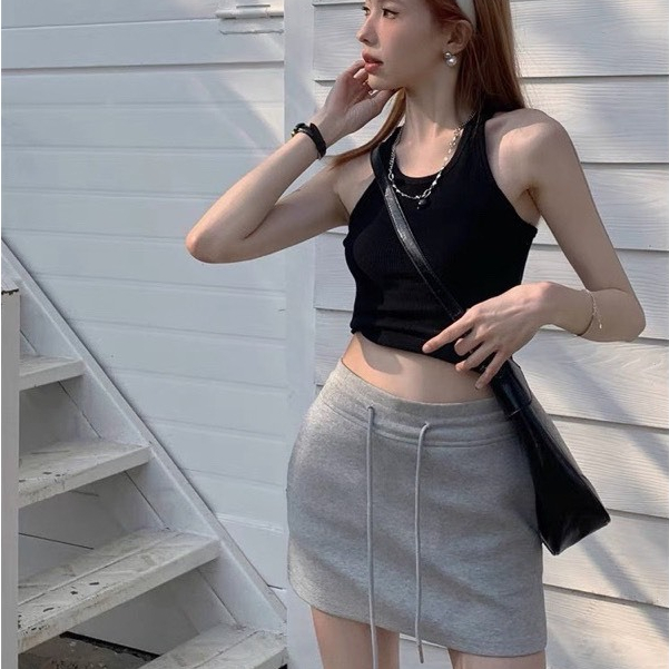 Chân váy chữ A dáng ngắn basic cạp chun om body chất da cá trẻ trung PANOSI - CV778